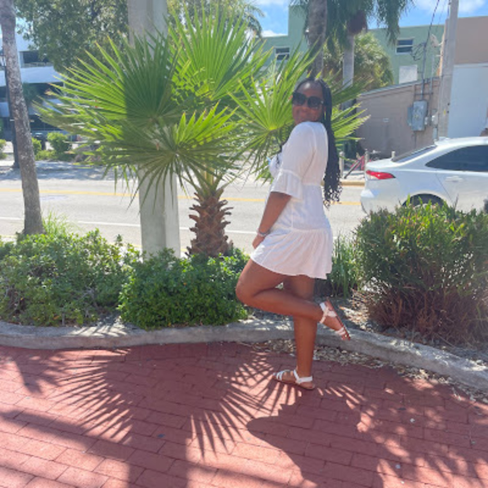 Meet your Posher, Devaya